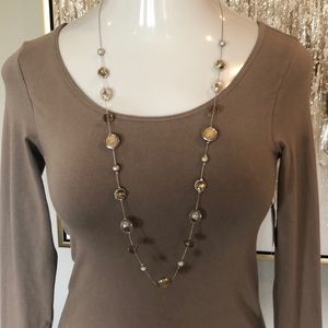 NEW YORK & COMPANY MIXED BEAD NECKLACE